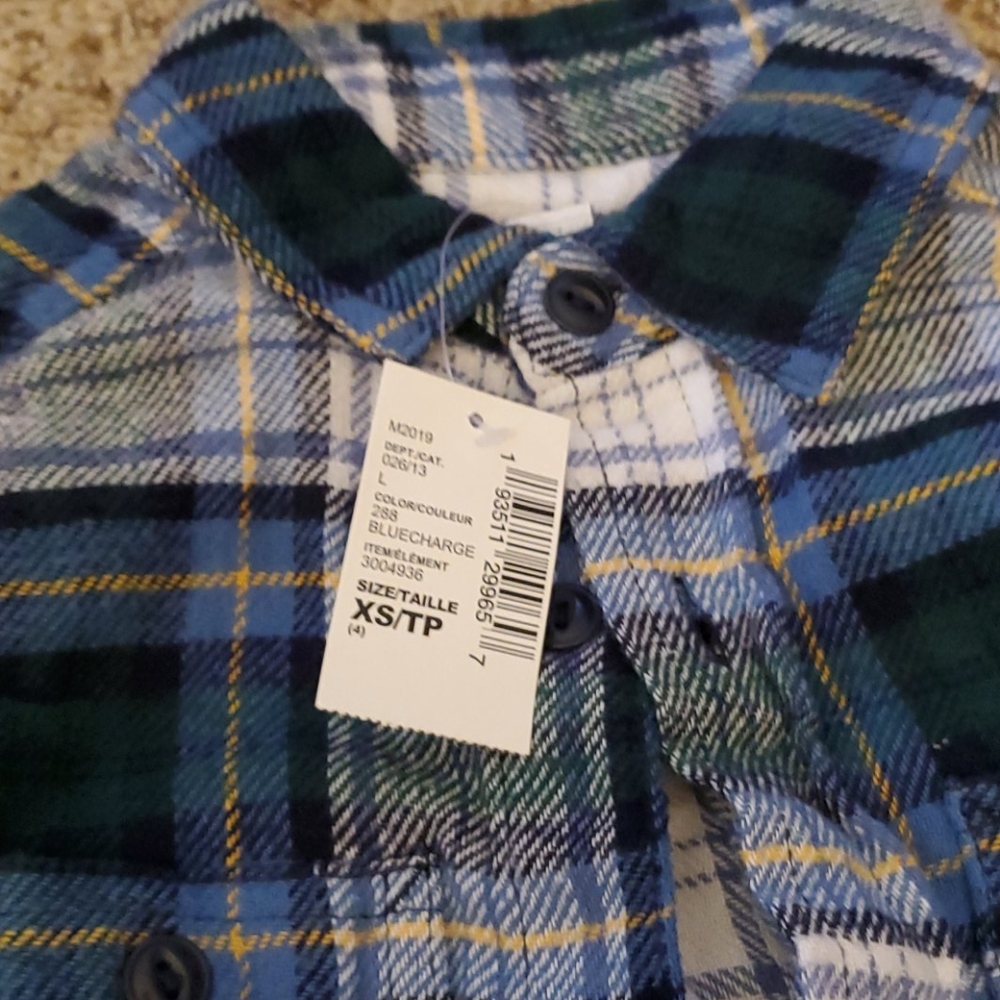 Nwt flannel button down - Picture 3 of 3